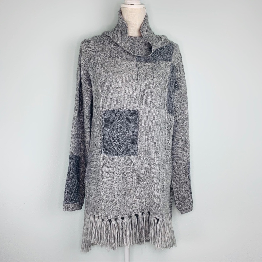 Sahalie Grey Patch Work Hi/Low Hem Sweater Sz M